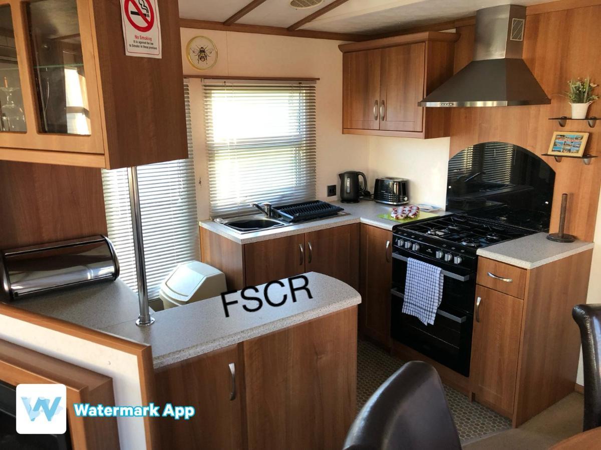 First Steps Caravan Rentals سانداوْن المظهر الخارجي الصورة