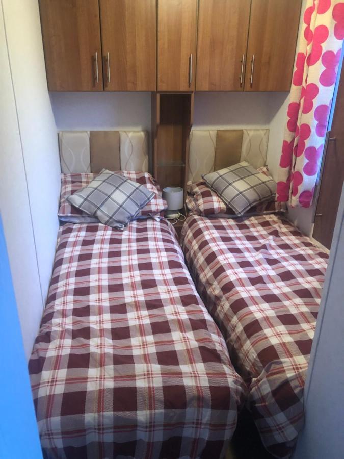 First Steps Caravan Rentals سانداوْن المظهر الخارجي الصورة